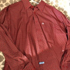 Men’s Ariat Button Up